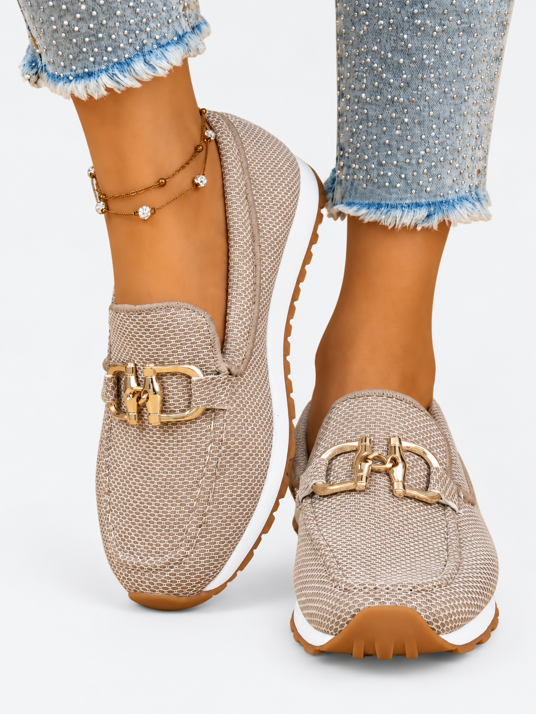 Mocasines Sofia Velisse con Detalle Dorado