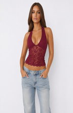 Top Valeria Halter